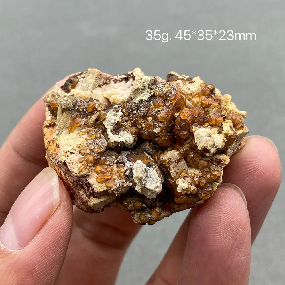 100% natural garnet rough crystal mineral specimen quartz cure specimen