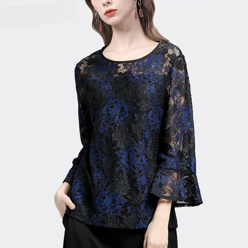 Vintage Women Flare Sleeve Lace Top Loose-fitting Hollow Out Crew-neck Female Spring Summer Casual Pull On Blouses