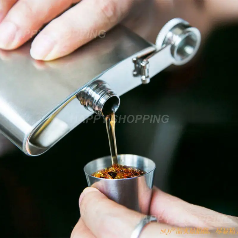 

Polished 70ML Mini Stainless Steel Shot Glass Cup Drinking Wine Glasses With Leather Cover Bag Whisky Wine Portable Set