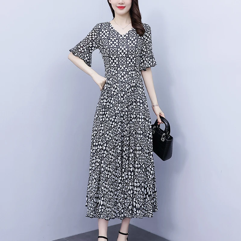 

2023 New Bohemian Silk Printed Dress Women's Summer Elegant Versatile 5/4 Sleeve Loose Fit Casual Holiday Dress Vestidos