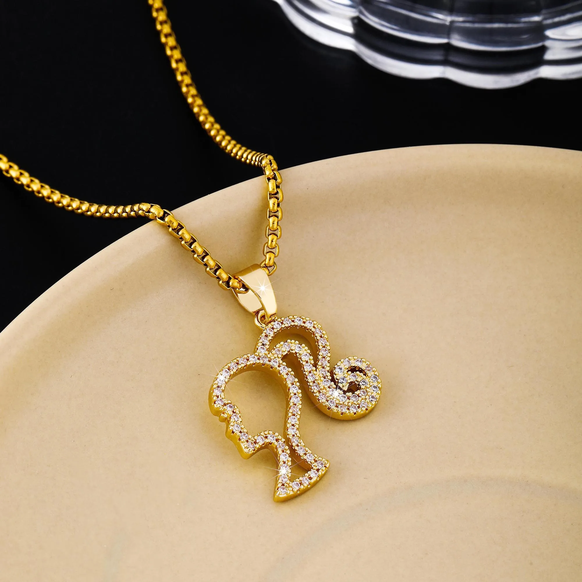 Barbie Head Pendant, Cut Out Necklace, Niche Accessible Luxury