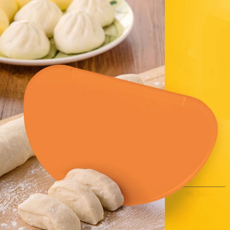 1Pcs Kitchen Scraper Spatula Flexible Flat Edge Mixing Dough Cutter Pizza Pastry Cake Decoration Icing Bread Baking Fondant
