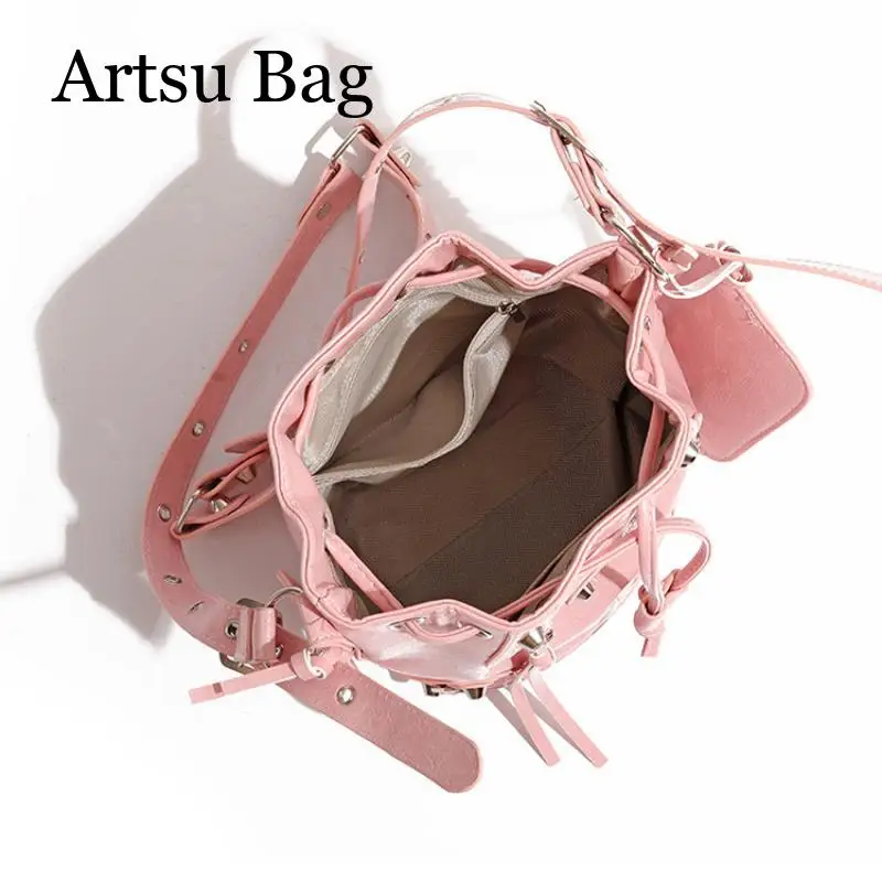 New Versatile Drawstring Women's Bag Fashionable Bucket Bag Rivet High-End Casual Commuting Shoulder Crossbody Bag Tote Handbag
