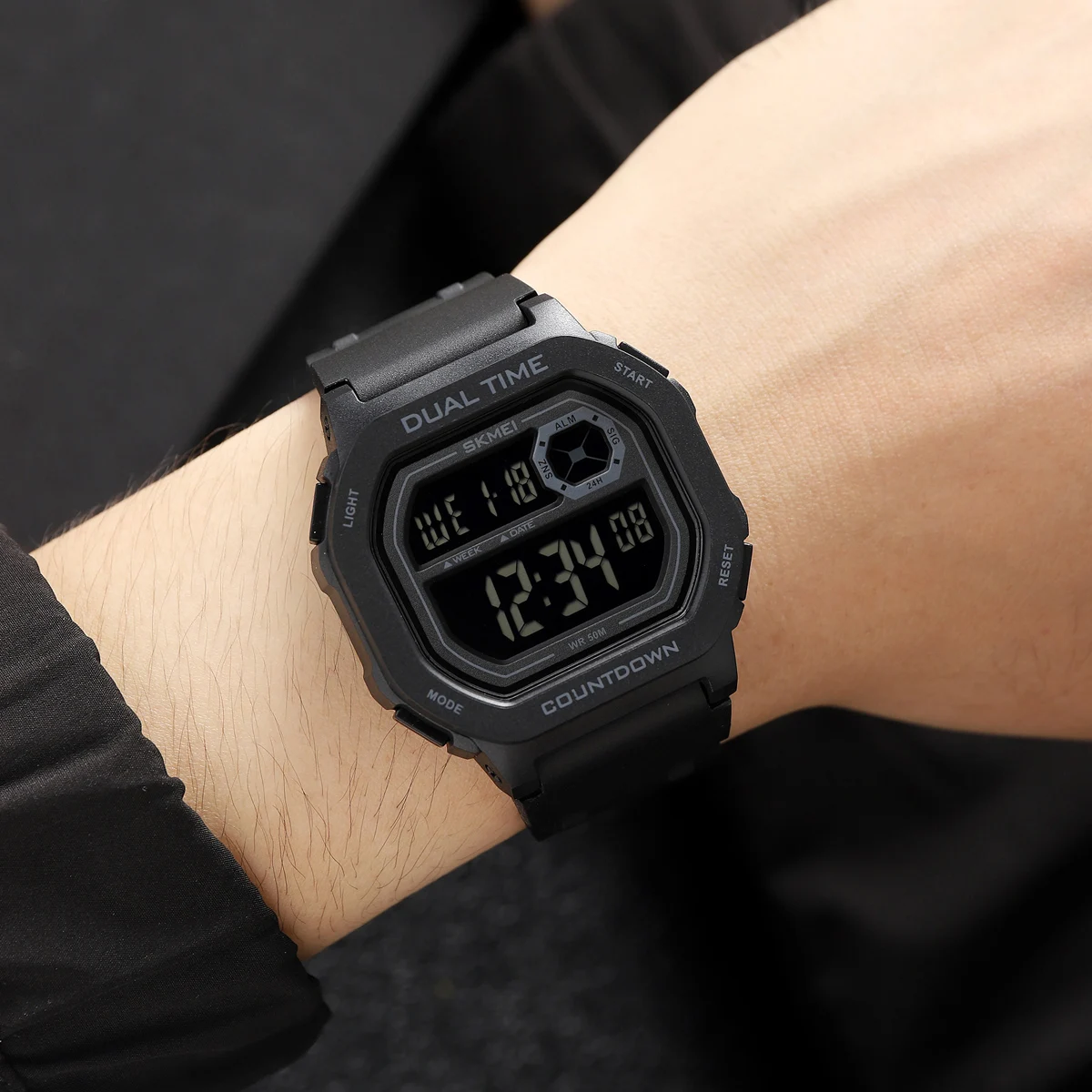 SKMEI Orologio Sportivo Digitale Uomo | Ultra Sottile 40mm | 50m Impermeabile Cronometro Doppio Fuso LED