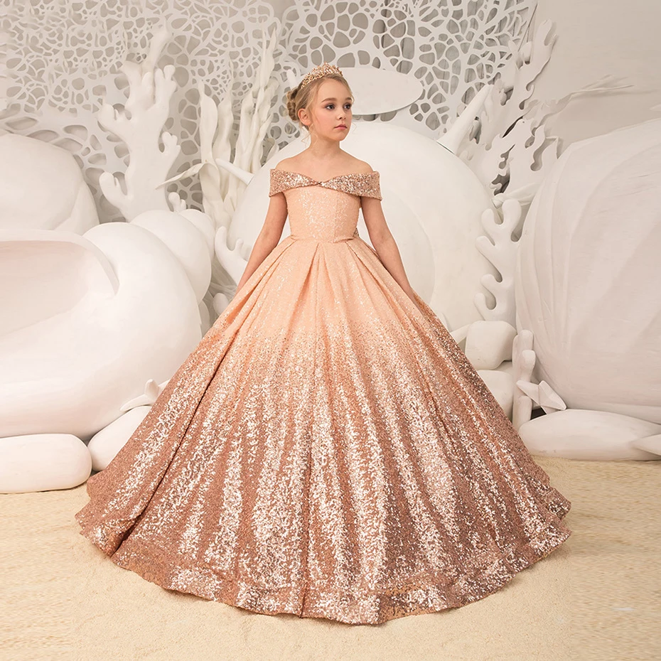 12 Beautiful Ball Gowns for Weddings | World's Best Wedding Photography