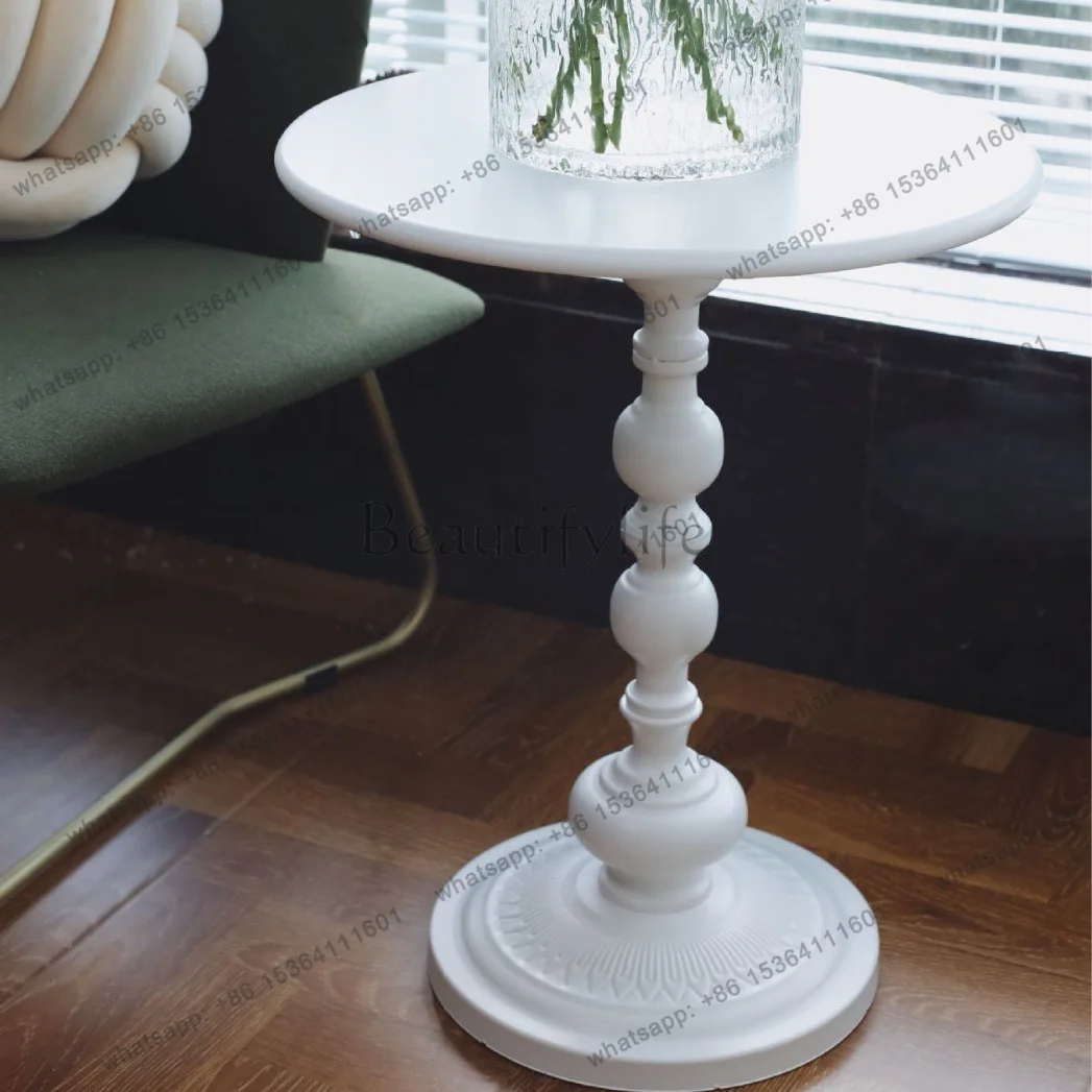 Zj. Table d'appoint de salon en fer forgé nordique, design rétro extrêmement simple, table basse.