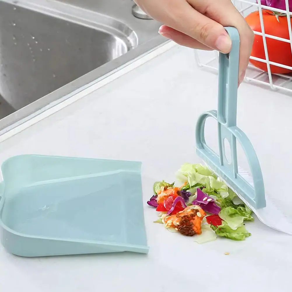 Pet Cleaning Dustpan Set 5