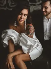  luxury Wedding Dress 2022 Off The Shoulder Floral Dress Pleat Sheath White Short Party Dress Mini Bridal Gowns Robe De Mariée 