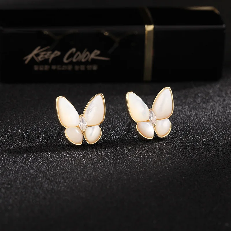 

S925 Silver Needle Earrings, Mother Shell, Small Form Design, Internet Celebrity, Super Immortal Temperament, Versatile Earrings