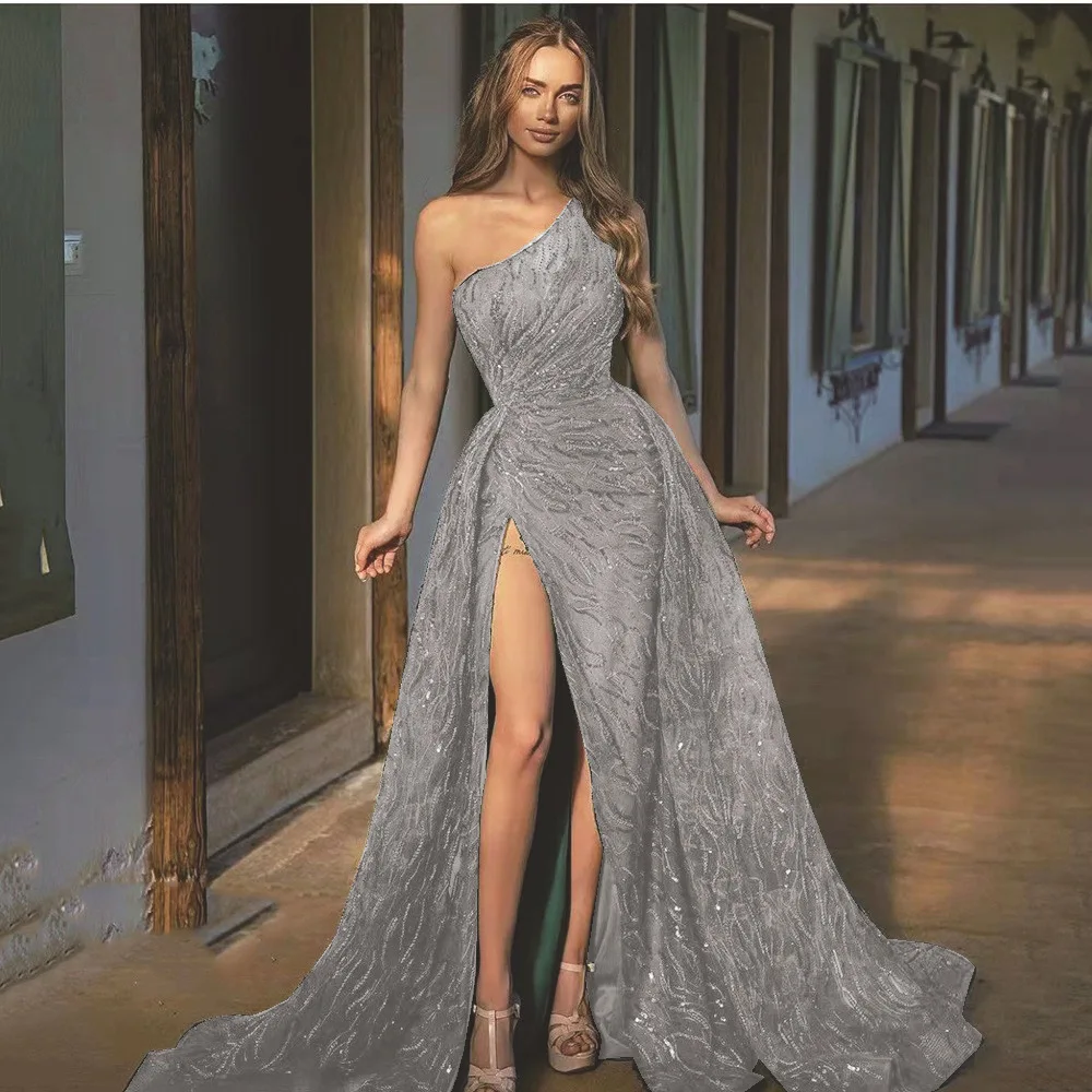 

Spring and Summer New European and American Women's Oblique Shoulder Sequins Split Toast Dress