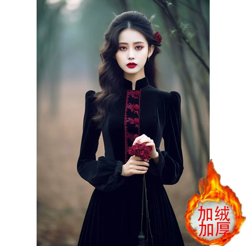 High Quality French Court Style Black Velvet Long Sleeved Dress Autumn/Winter 2024 Small Fragrant Banquet Dress Long Party Dress