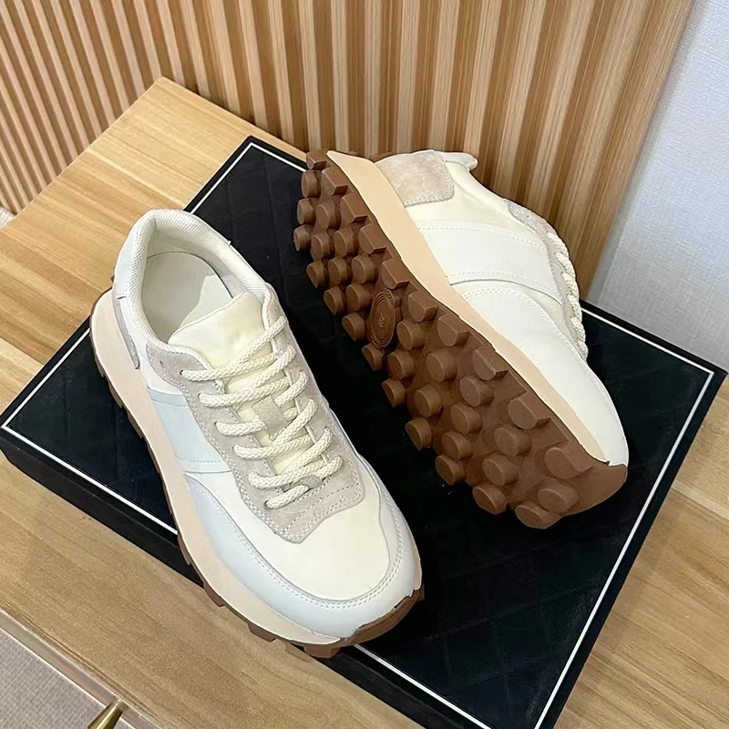 2024 Spring New Rubber Thick Sole Oxford Cloth Upper Style White Forrest Gump Shoes