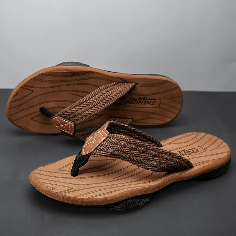 Fashion Men Flip Flops Summer Beach Flip Flops Men Casual Breathable Antiskid Beach Slippers Summer Outdoor Slippers beach sandals,summer sandals,men slippers