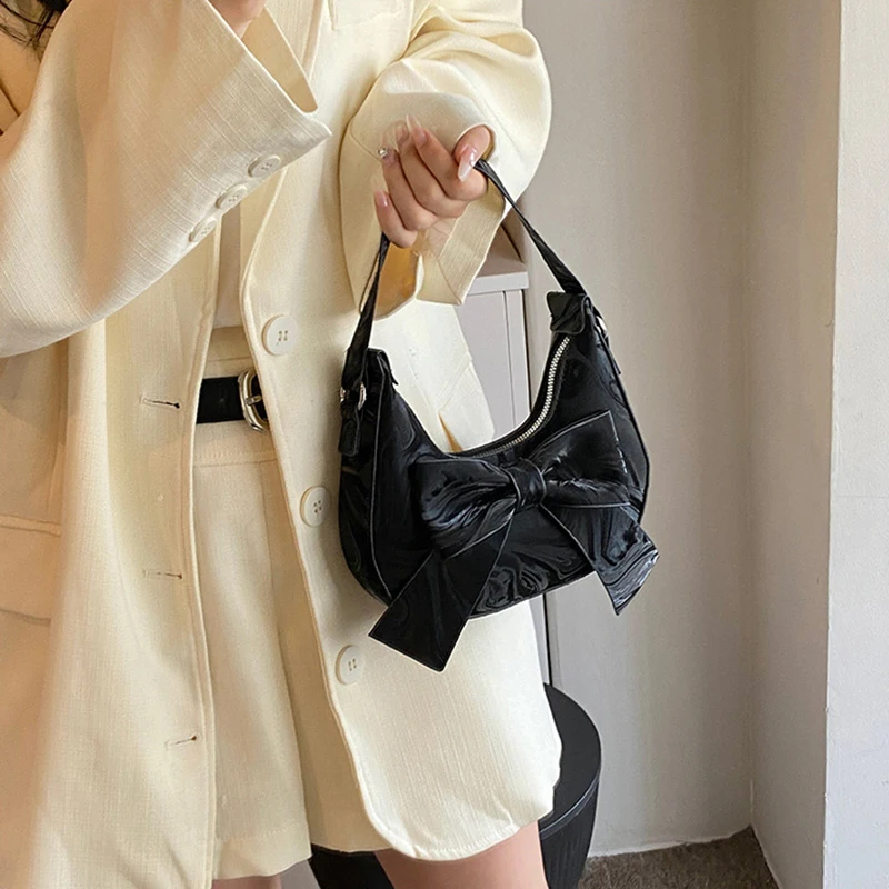 2024 French Commuter Elegant Half Moon Underarm Shoulder Bag Women Luxury Bow Solid Color Handbag Female Casual All-match Bolsos