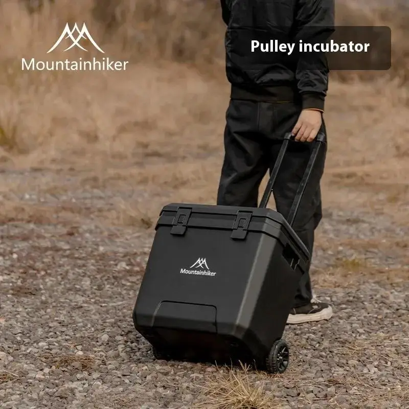 Wheeled Camping Cooler Box 5