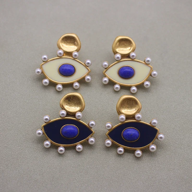 

European Niche Design Enamel Gilded Stone Craft Middle Pearl Studs For Women Earrings