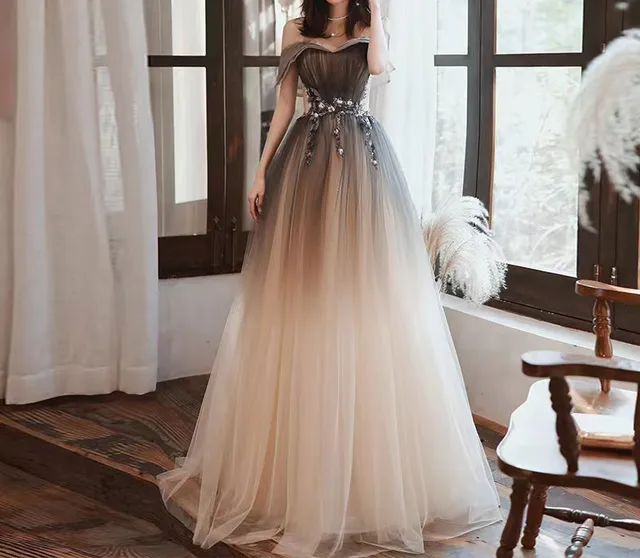 Elegant Strapless Prom Dresses A-Line Starry Brilliant Appliques Sexy Off The Shoulder Backless Bandage Banquet Party Host Gowns photo color