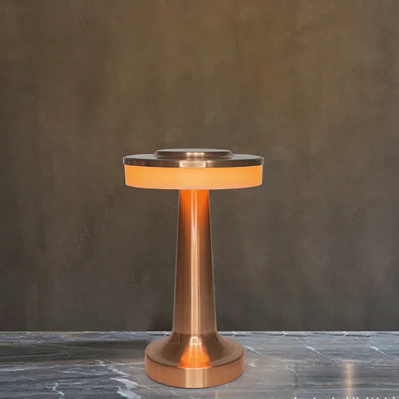 ��ġ Led ���� ���̺� ���� ũ������Ƽ�� ���̴� ȣ�� �� Ŀ�� å�� ���� �߿� �߰� ���� �Ž� �� å�� ����