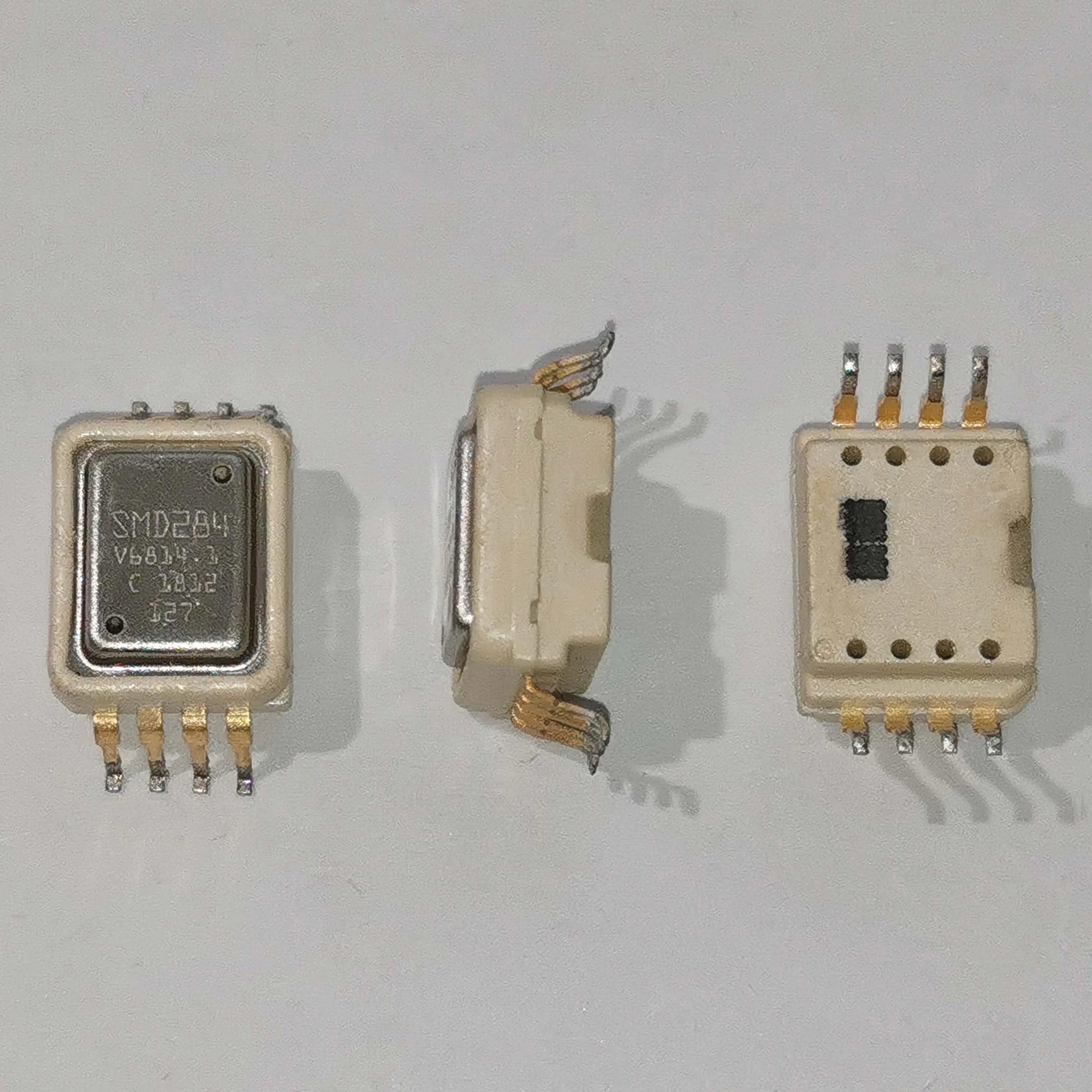 SMD DD-1 歪み検出器 未使用品 Z4D-C01 | オムロン 圧縮継手, 磁石タイプ, 重複した給紙を検出