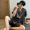 Couleur unie vêtements de nuit soie Satin Pyjamas Couple ensemble à manches courtes Pyjamas costume Pijama femmes hommes vêtements de détente grande taille Pj ensemble