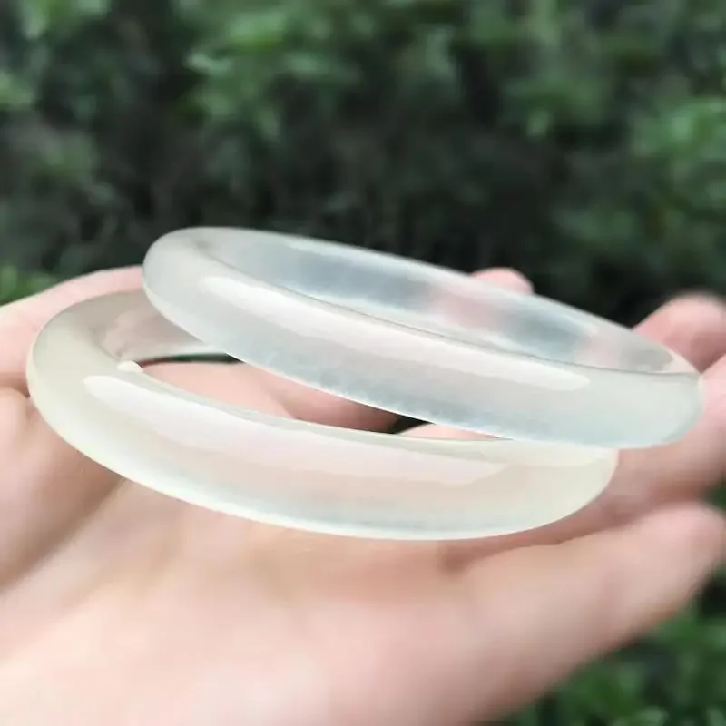 

Natural A-grade Jade Bracelet Round Bar White Gentle and Elegant Ornament Female Fashion Gift Beauty Wearing Bangle