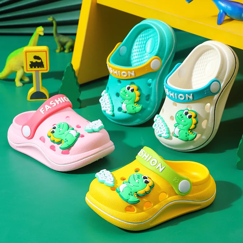 Kids Hollow Mesh Slip-On Slippers Boys Girls Non-Slip Breathable Lightweight Soft Sole Home Outdoor Beach Sandals  Toddler