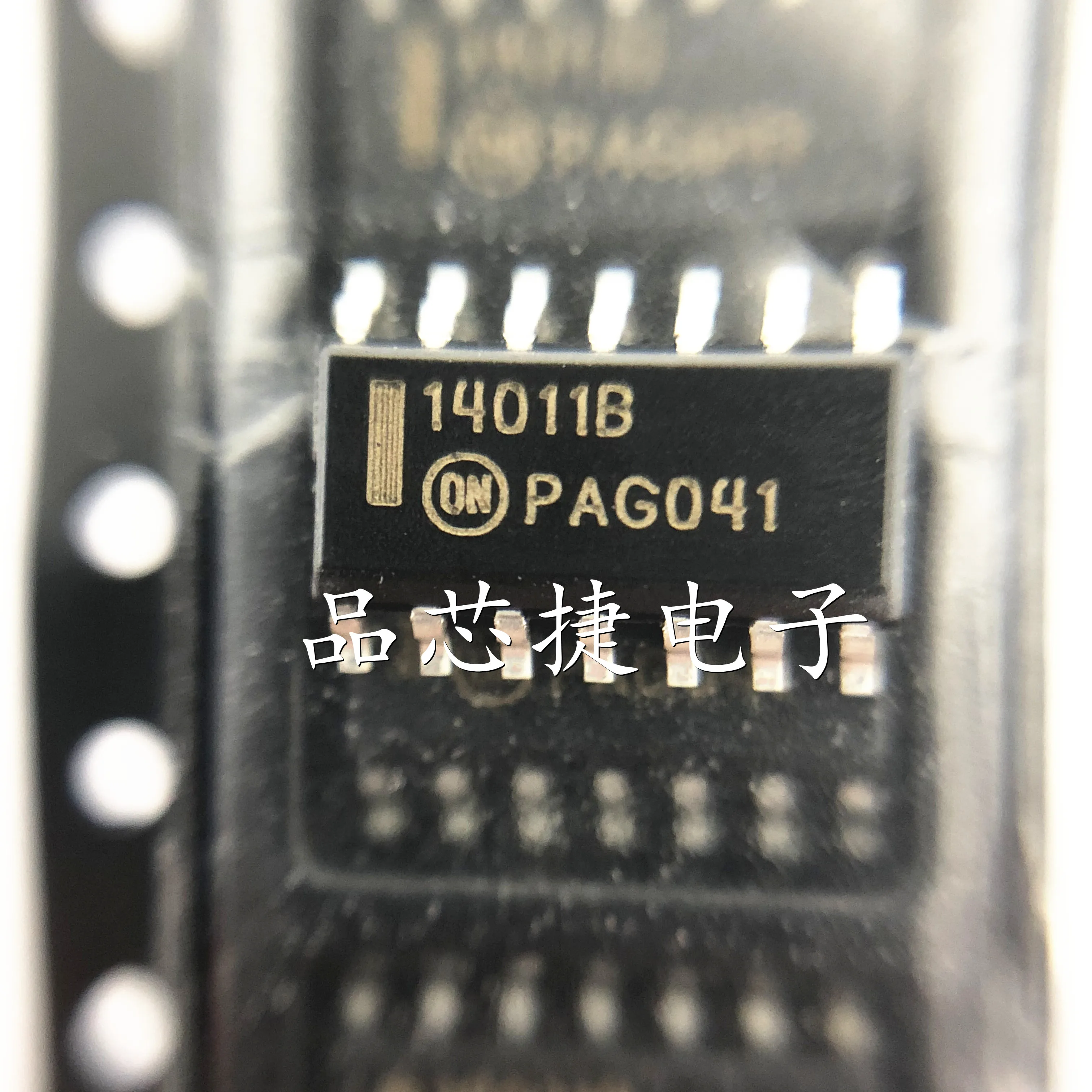 

10 шт./лот MC14011BDR2G разметка 14011SOIC-14 BG CMOS Gates Logic IC