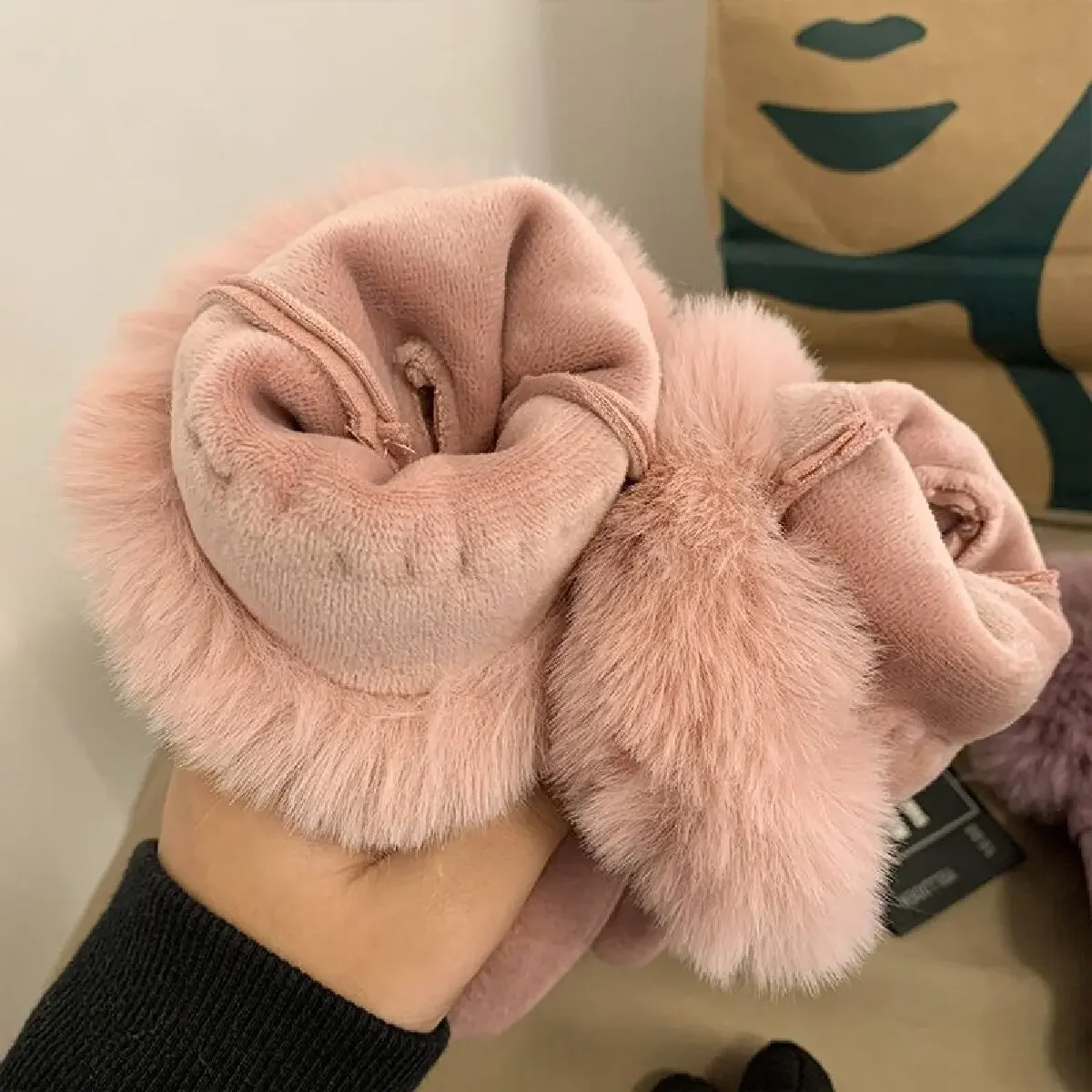 Winter Women Keep Warm Plus Velvet Touch Screen Thicken Plush Wrist Suede Gloves 5