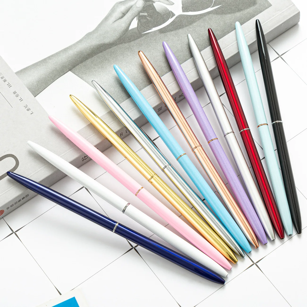 

50PCS Creative Metal Ballpoint Pen Macaron Metal Table Pen Nordic Stationery Signature Pen