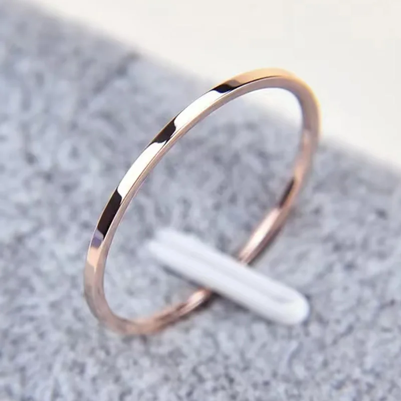 

1MM Thin Titanium Steel Silver Color Couple Ring Simple Fashion Rose Gold Color Finger Ring For Women and Men Mens Gifts