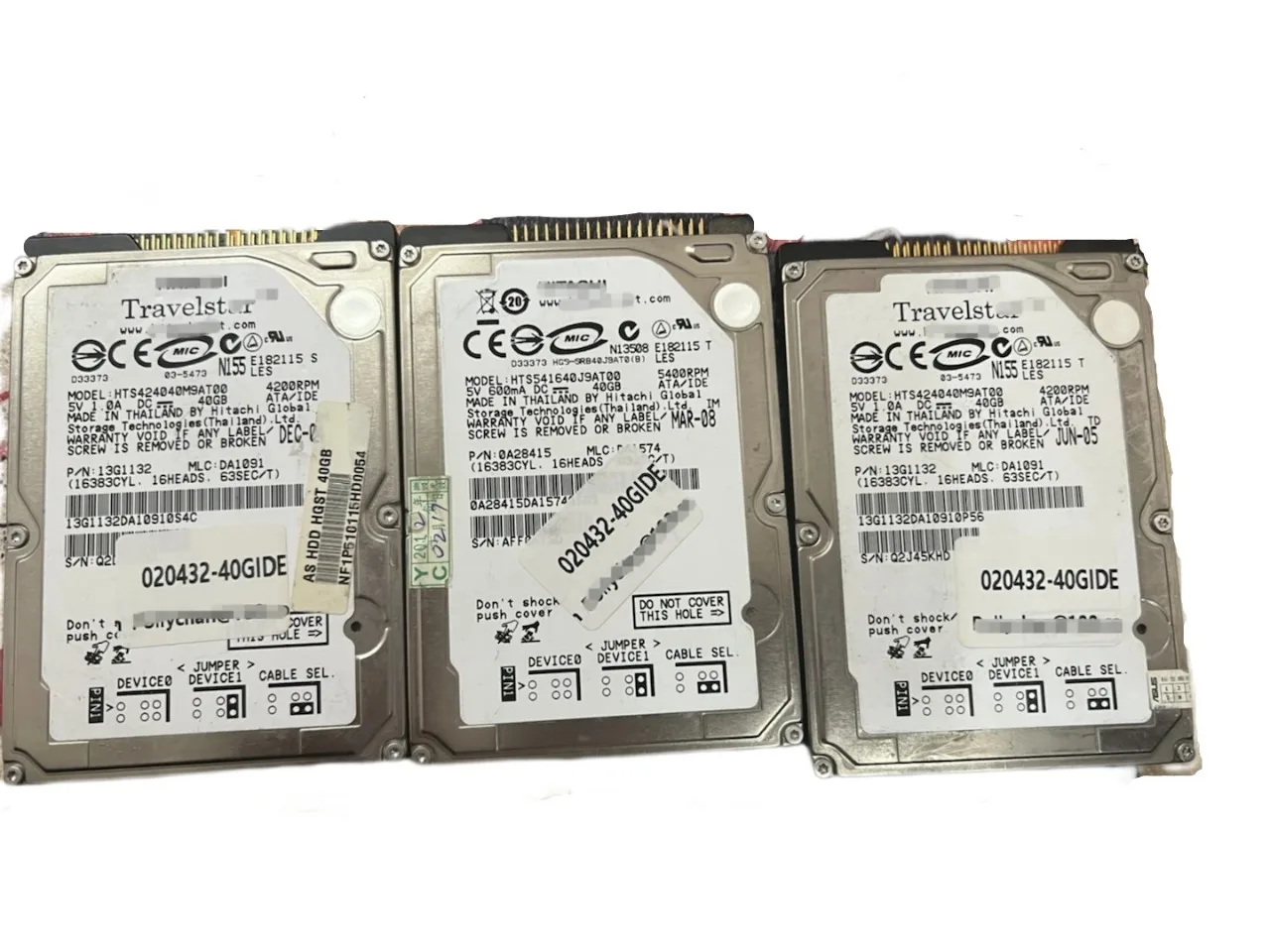 Disque Dur Interne Hitachi Travelstar 100 Go SATA 2,5 Pouces - Avec Option USB