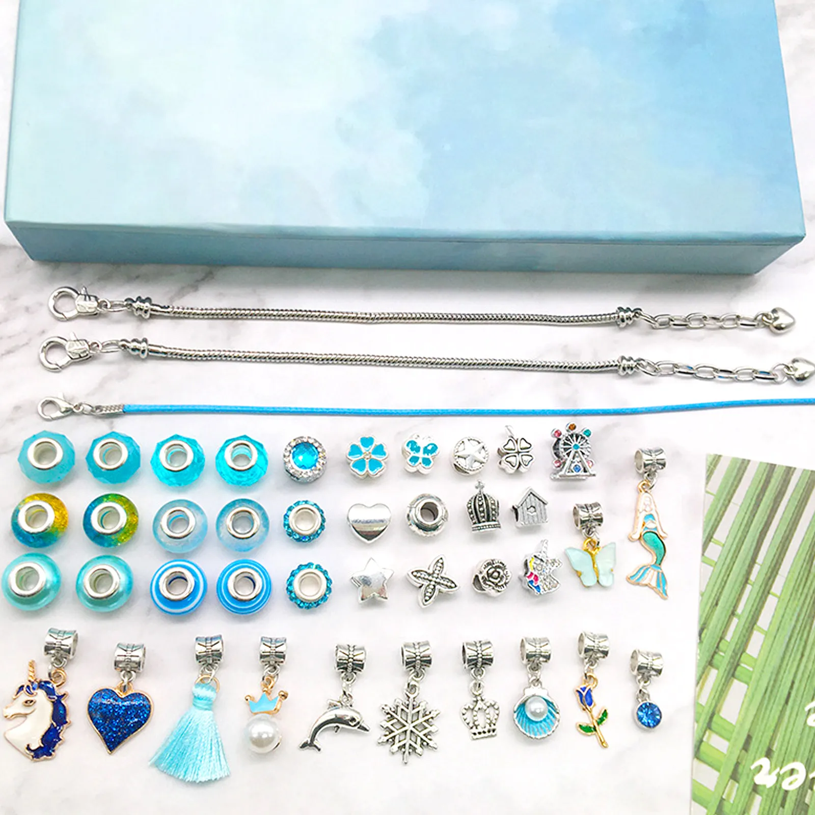 64PCS Girls Bracelet Making Kit 3 Bracelets Beads Pendants Jewelry