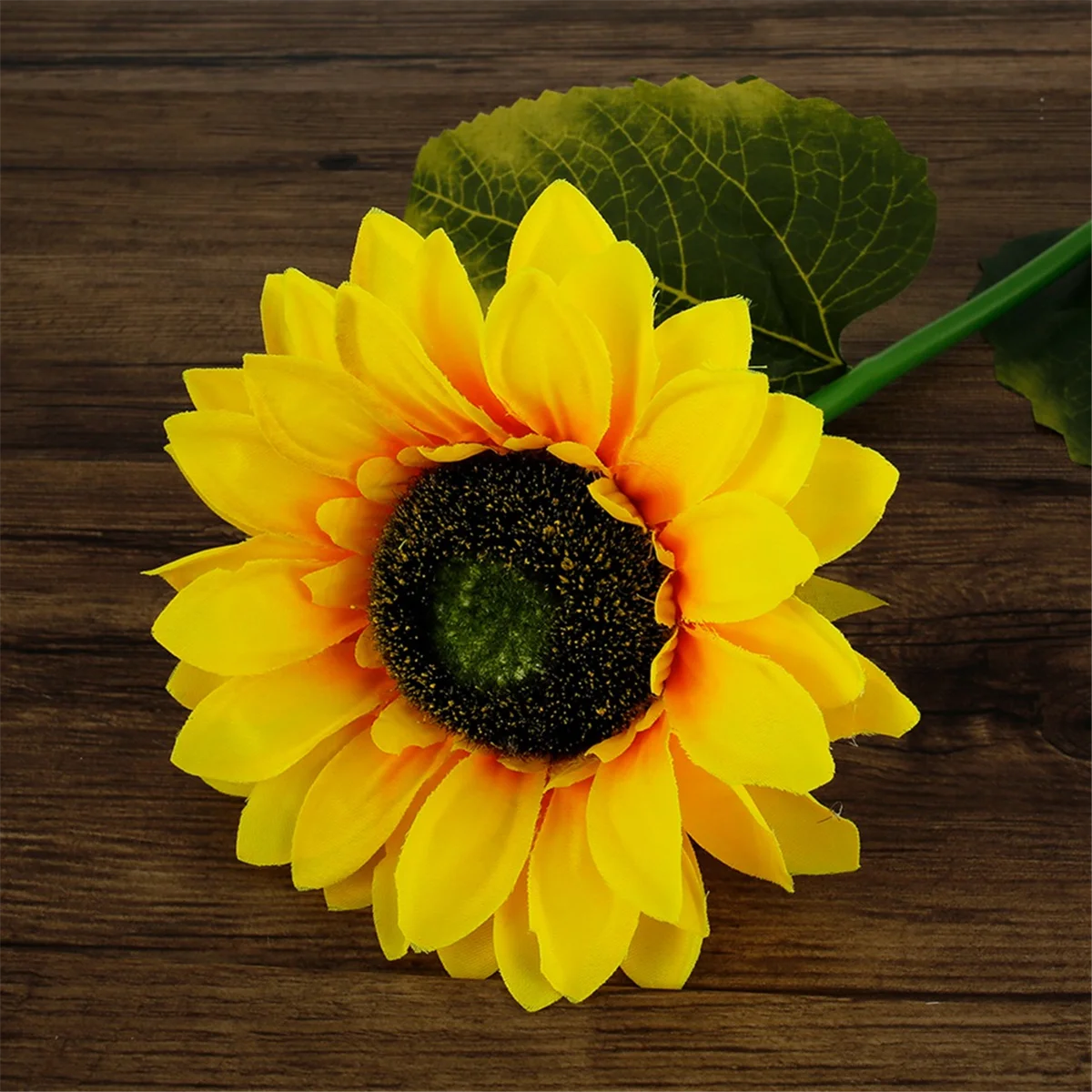 2 Pack Sunflower Solar Light Outdoor Waterproof LED Solar Light Lawn Landscape Courtyard Pathway Garden Decoration
