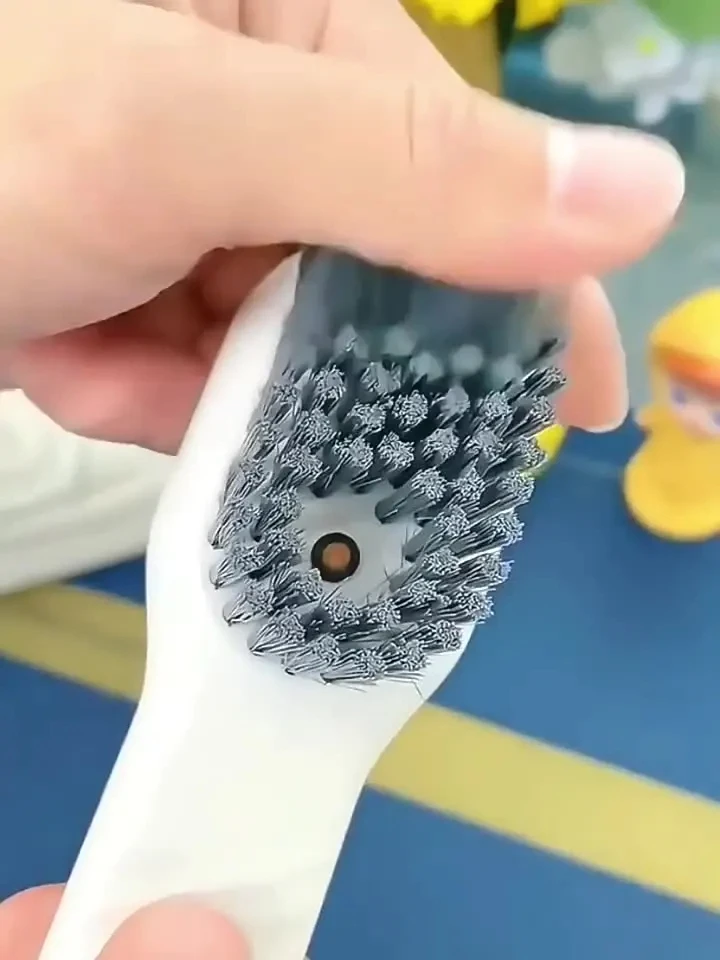 Description Picture 6 of itemShoes Brush Automatic Liquid Discharge Multifunction Press Out Shoes Cleaner Soft Bristles Clothes Brushes Cleaning Tool