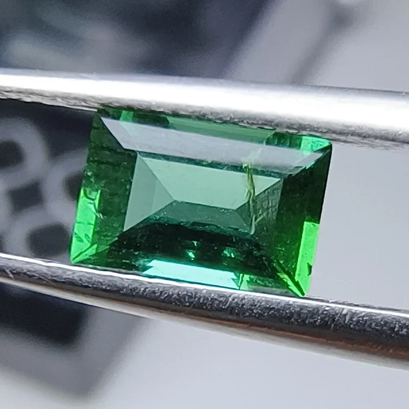 Lab Grown Zambian Hydrothermal Hand Cutting Emeralds Rectangle Shape with Cracks Inclusions Inside Selectable AGL Certificate