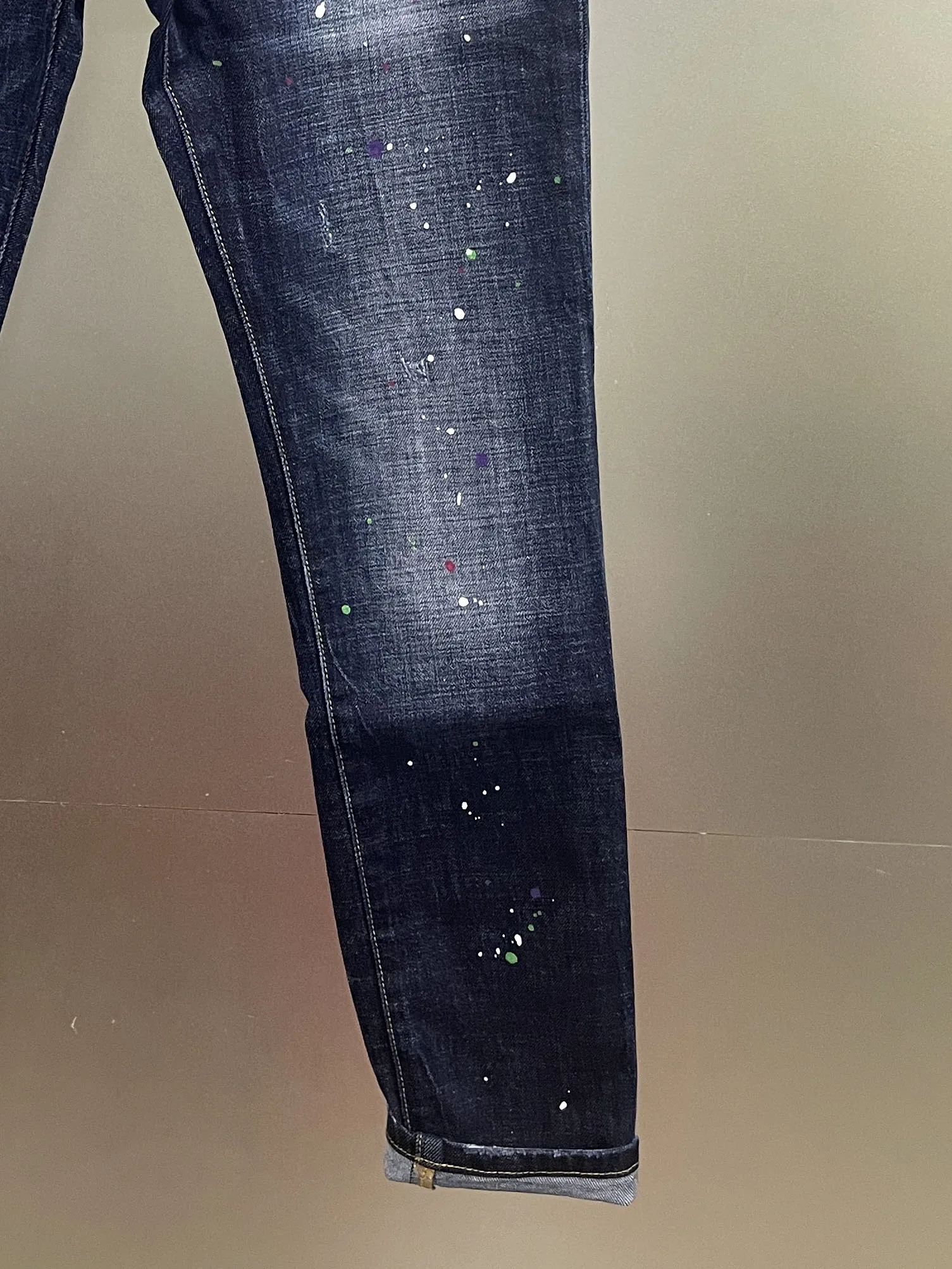 2024 Spring/Summer New D2 Jeans Trendy Men's Washed and Worn Hole Patches Painted Three Dimensional Cutting Small Feet Blue deni