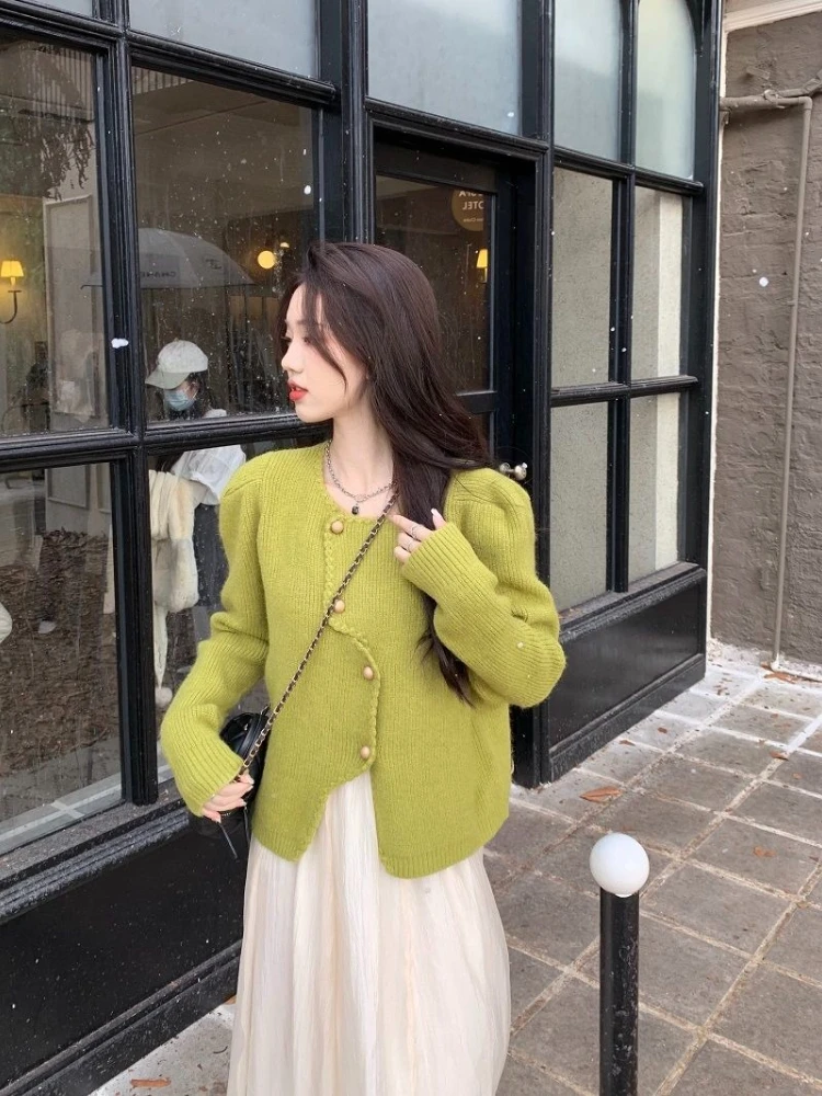 Fashion Casual Fashion Irregular Knitwear Slanting Buckle Cardigan