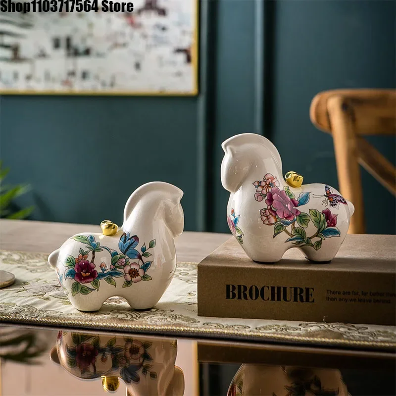 

New ceramic crafts immediately money tabletop decoration living room TV cabinet office decoration housewarming gift