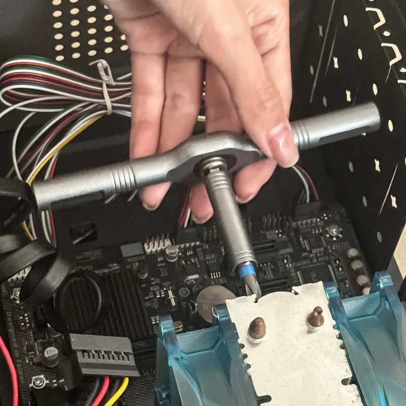 24-in-1 Multifunktionaler Schraubendreher-Satz mit Magnetbits, Ratschenschlüssel-Set mit Drehbarem Ratschengriff, Hardware-Handreparaturwerkzeug – Detail 7