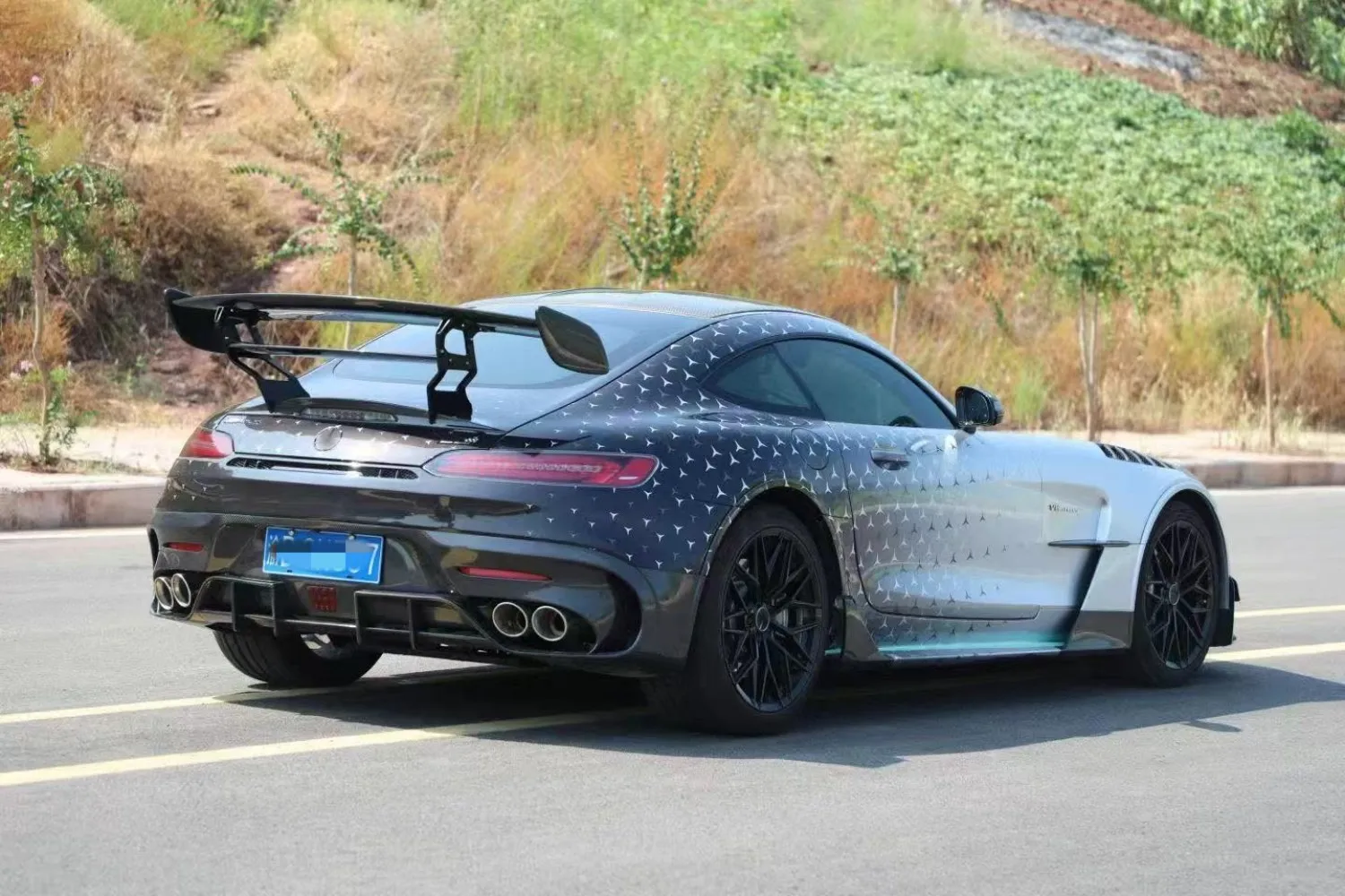 High Quality Car Body Kit Suitable For Mercedes AMG GT GTS GTC Black Front Lip Diffuser Side Skirts Car Bumpers - Image 6