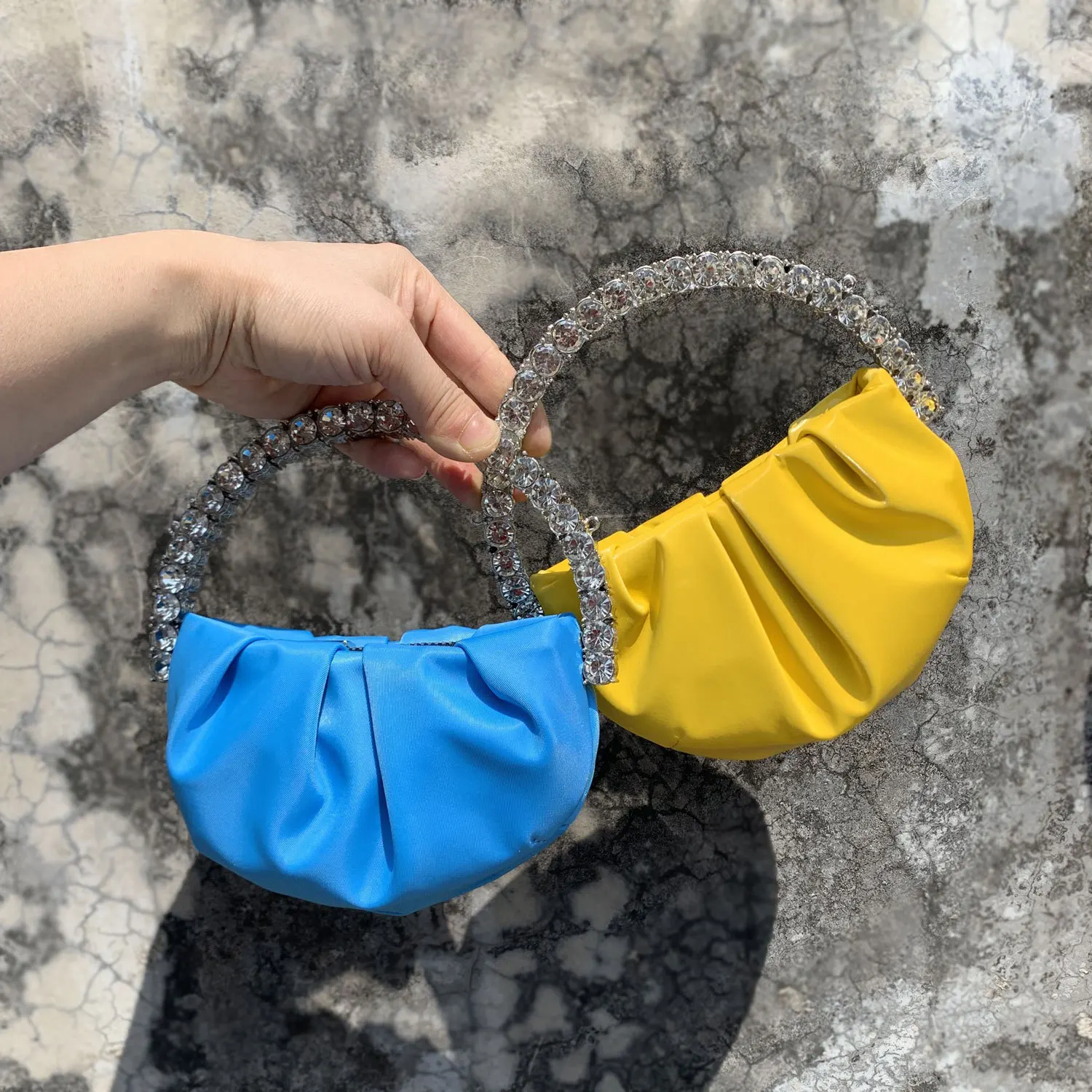 

Women Luxury PU Rhinestones Evening Hand Bag Alloy Handle Round Circle Clutch Satin Dinner Party Wedding Purse Crossbody Bag