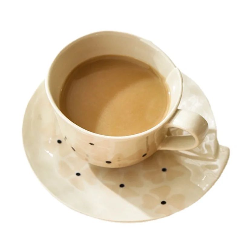 

Винтажная кофейная чашка и блюдо неправильной формы в Корейском стиле с подглазурной цветной ручной обработкой, Набор чашек для семейного ...