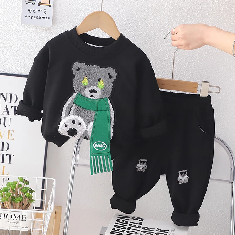 Spring Children's suit new children's sports leisure hooded set boy and girl baby black cartoon pocket bear sweater splicing set kids clothing set,girls clothing set,kids sports suit,boys clothing set,children sports suit,kids sweatshirt set
