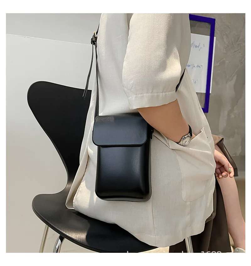 2021 Flap Crossbody Bags Women Mini PU Leather Shoulder Purses and Handbags for Girls Ladies Phone Simple Solid Designer Bag 