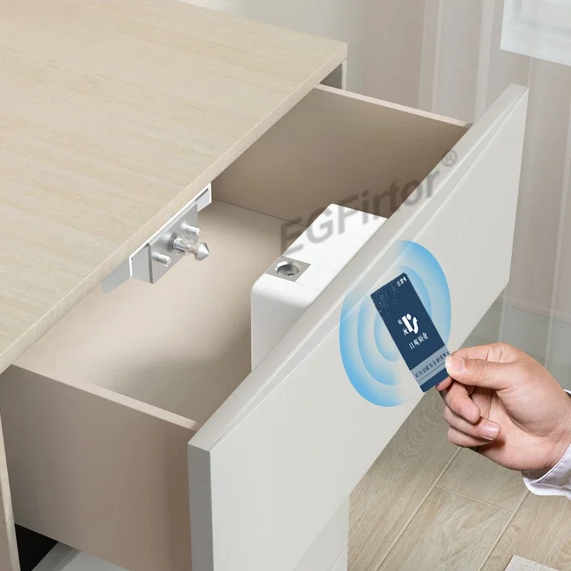 NFC ล็อคประตูลิ้นชักตู้อิเล็กทรอนิกส์ที่มองไม่เห็นล็อคไม้ล็อค IC การ์ดล็อค keyless สมาร์ทซ่อน RFID บัตรล็อกเกอร์ดิจิตอล 1