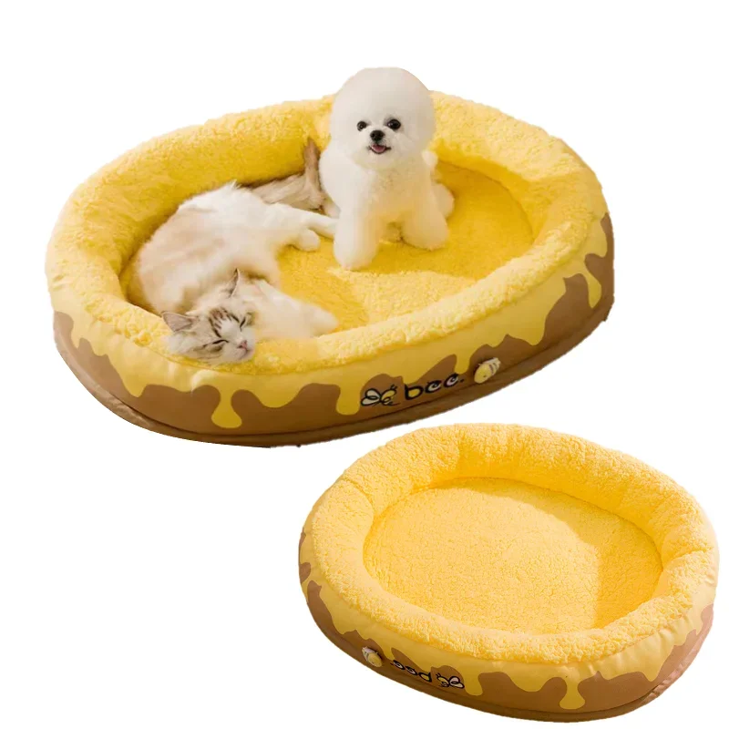 

Autumn and Winter Little Bee Oval Cushion Big Dog Bed Pet Accessories Beds Cats Pets Underpad for Dogs Mats Supplies Small Home