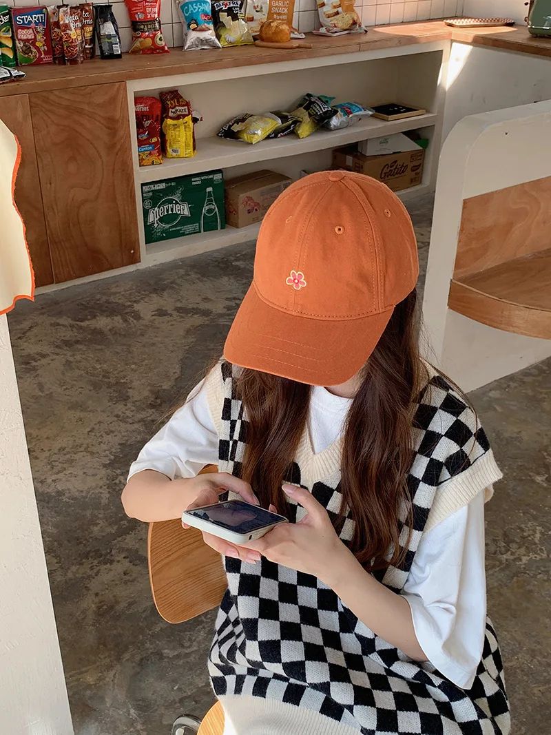 Рисунок 4 - Вышитые цветы ~ милая