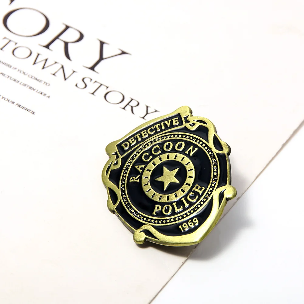 Waschbär Polizei Abteilung Resident Evil Film Abzeichen Emaille Pin Brosche Schmuck Rucksack Dekorieren – Detail 6