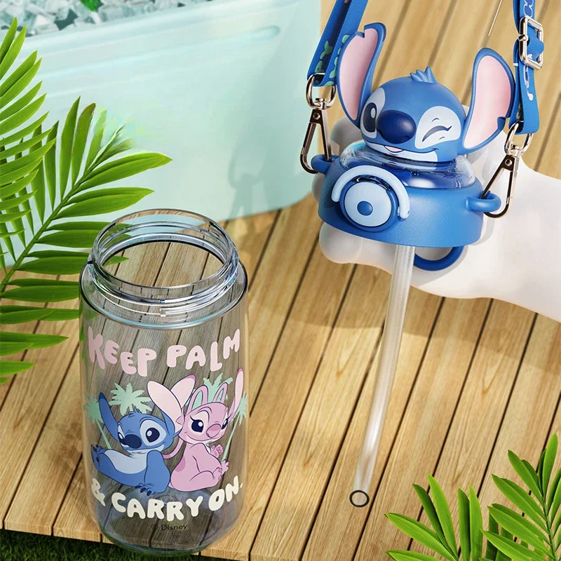 Disney Periphery stitck water bottles 650ML Large Plastic Cup Cartoon Animation Large Capacity Space Straw Cup Car Kid Gift