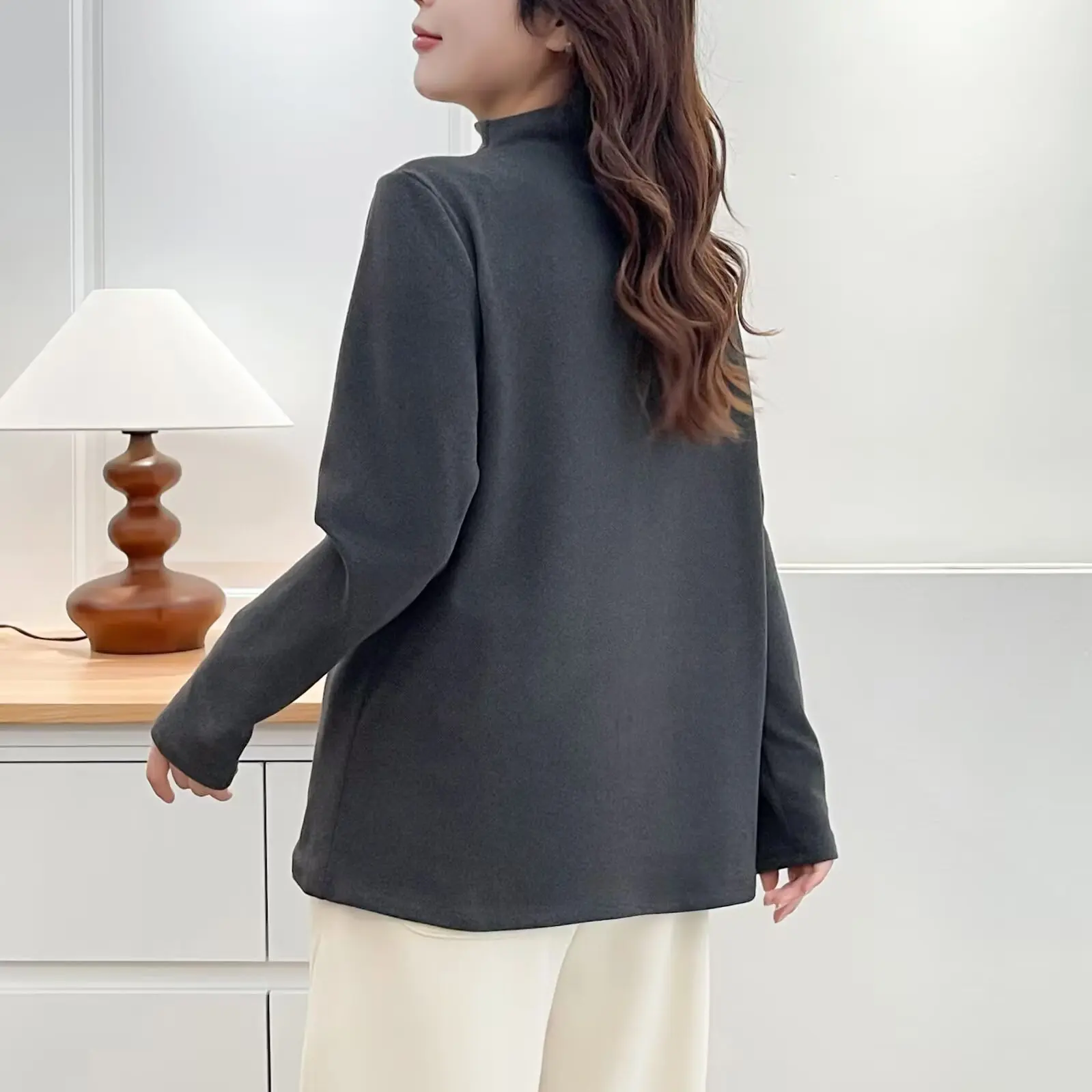 XXXXL Fashion Plus Size Women's T-Shirt New Autumn And Winter Style Simple De Velvet Warm Solid Color Long Sleeved Tops 2556